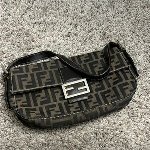 Fendi Black and Tan Logo Shoulder Bag
